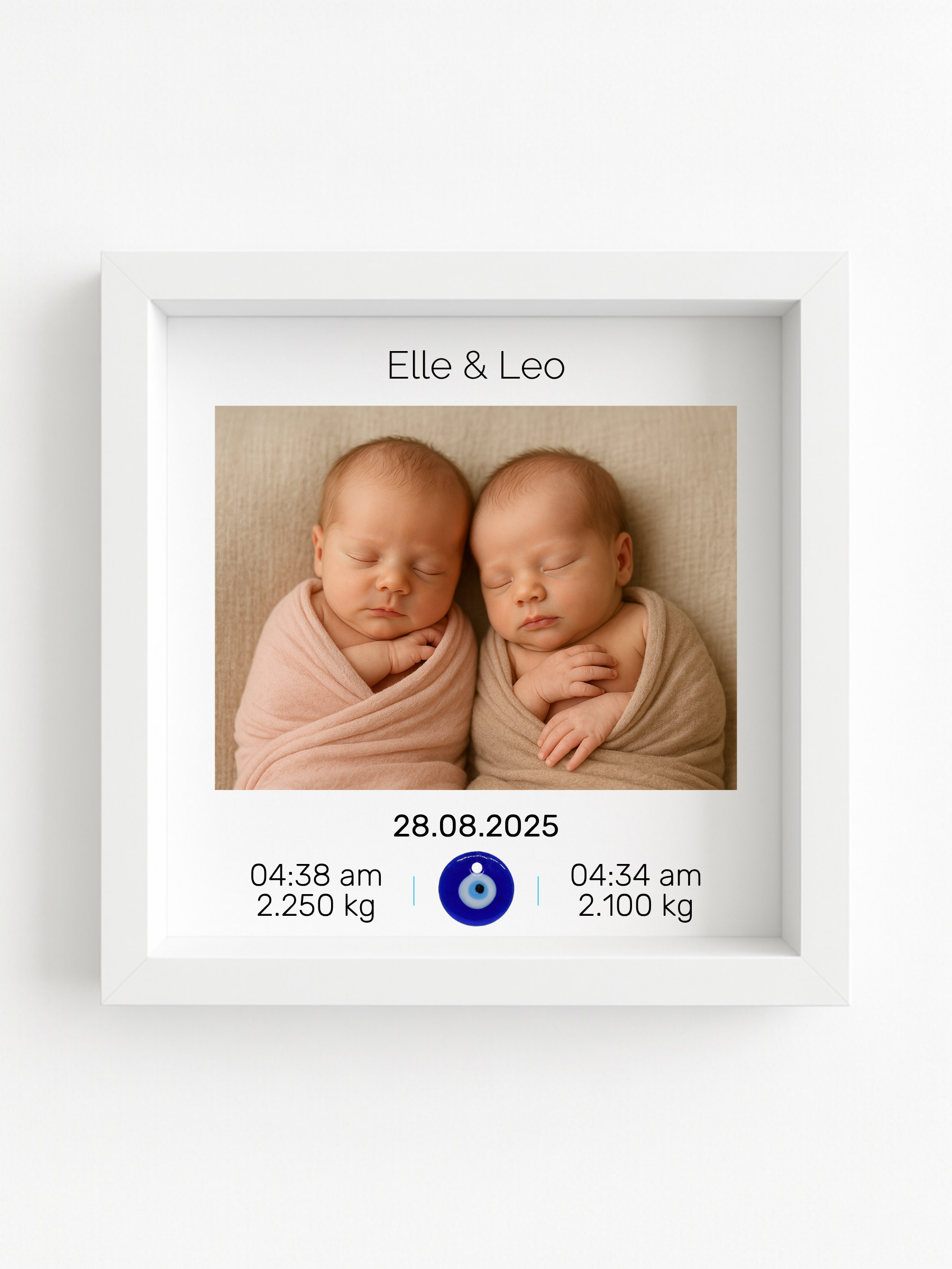 מזכרה לידה תאומים | אנגלית